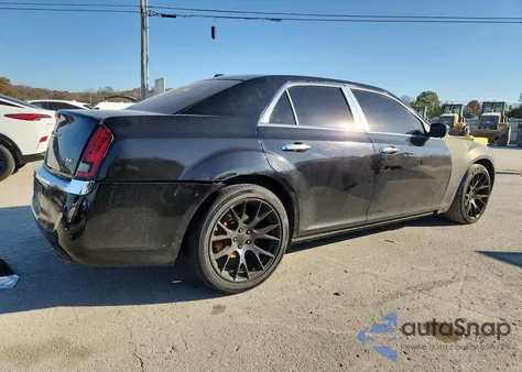 2012 Chrysler 300 Limited z USA, uszkodzony, nr VIN 2C3CCACG2CH198216